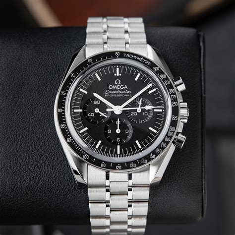 omega speedmaster professional moonwatch sapphire crystal|omega speedmaster moonwatch automatic.